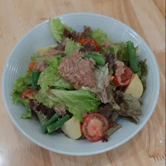 Salad Cá Ngừ